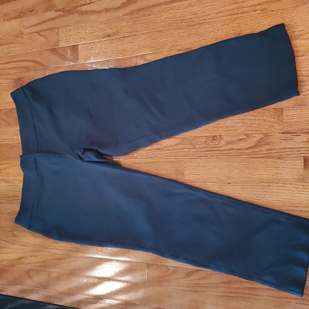 Vince Camuto Ponte Knit Green trousers
